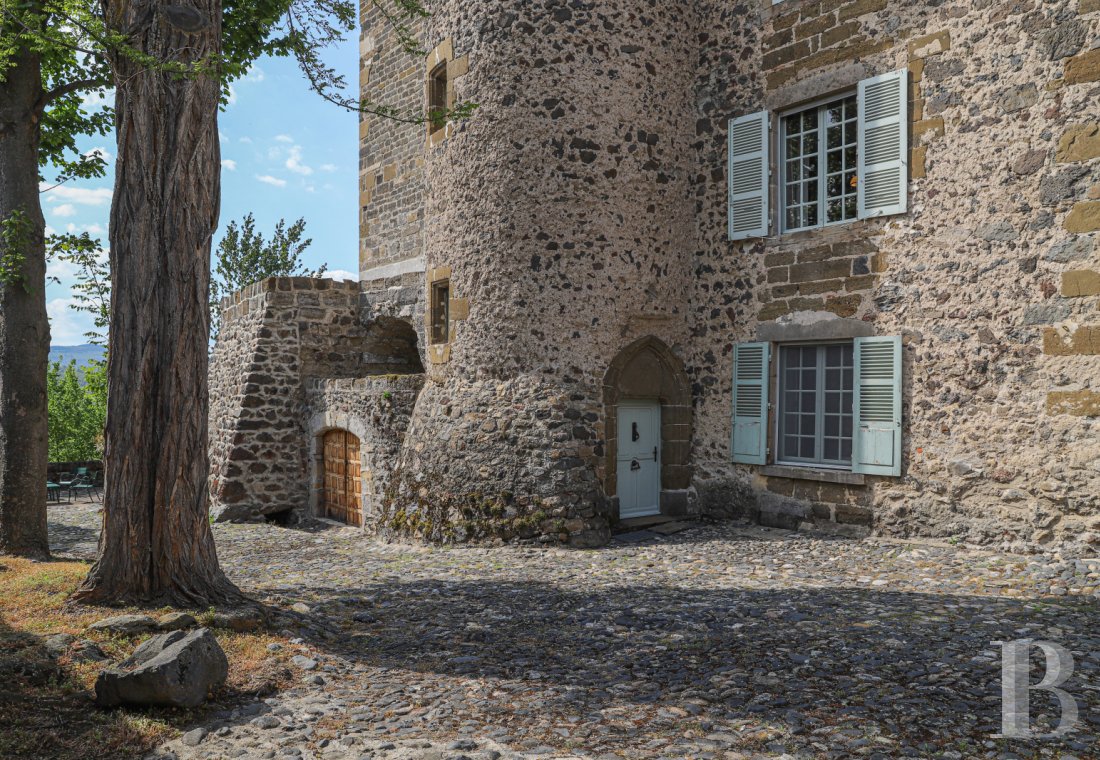 Dans un village de Haute-Loire, au bord de l’Allier, un château édifié au 15e siècle - photo  n°6